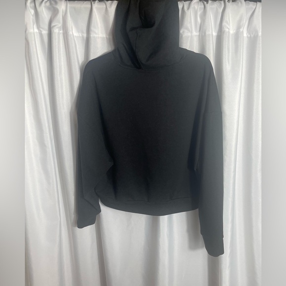 Puma Women's Size XL Black Hoodie Sweater Long Sleeve Casual Activewear - Picture 3 of 9